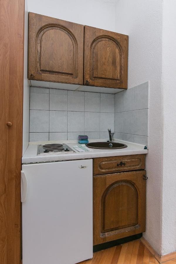 Apartments With A Parking Space Baska Voda, Makarska - 6773 Екстериор снимка