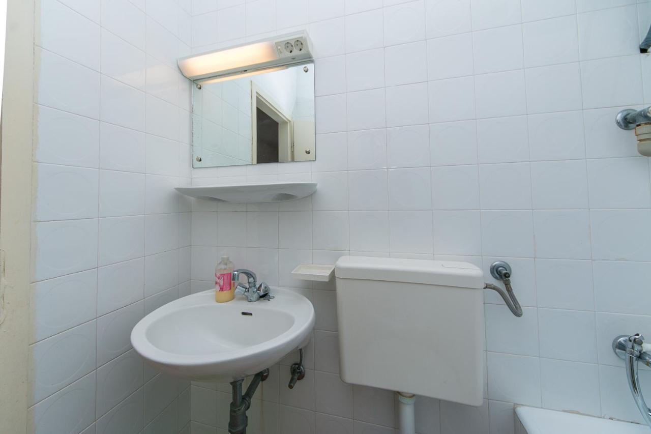 Apartments With A Parking Space Baska Voda, Makarska - 6773 Стая снимка