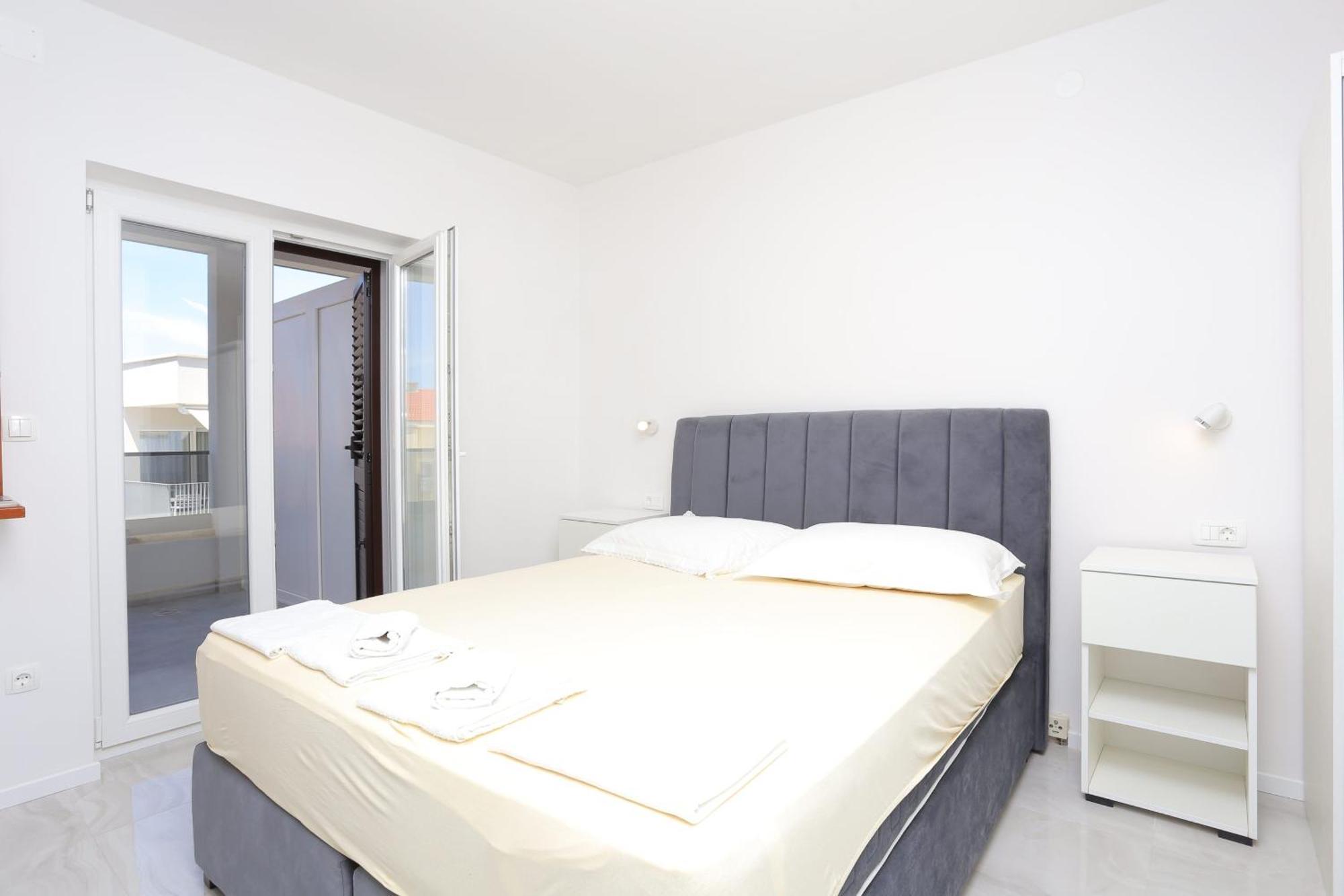 Apartments With A Parking Space Baska Voda, Makarska - 6773 Екстериор снимка