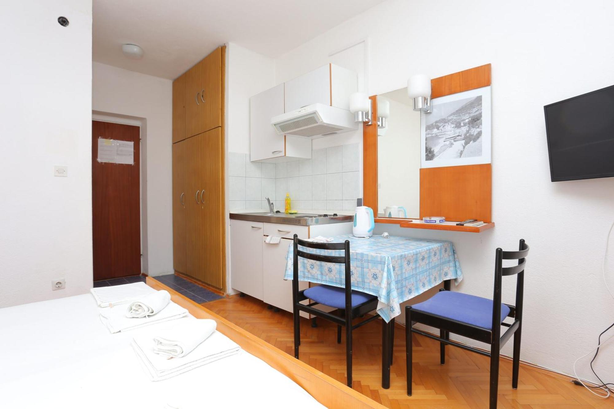 Apartments With A Parking Space Baska Voda, Makarska - 6773 Екстериор снимка